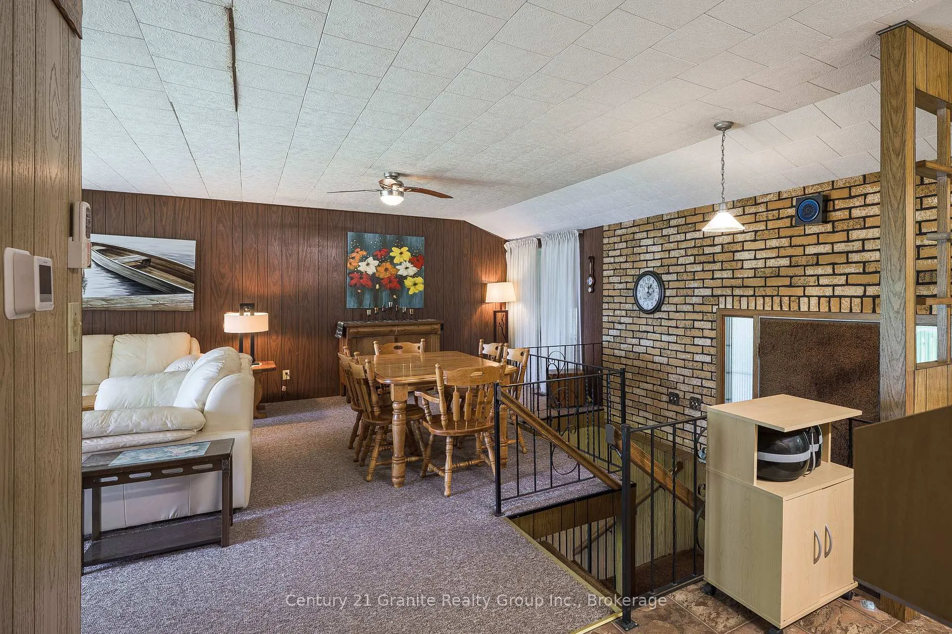 Photo 27 of 1950 Curry Road, Dysart et al, Harburn — HOMEH