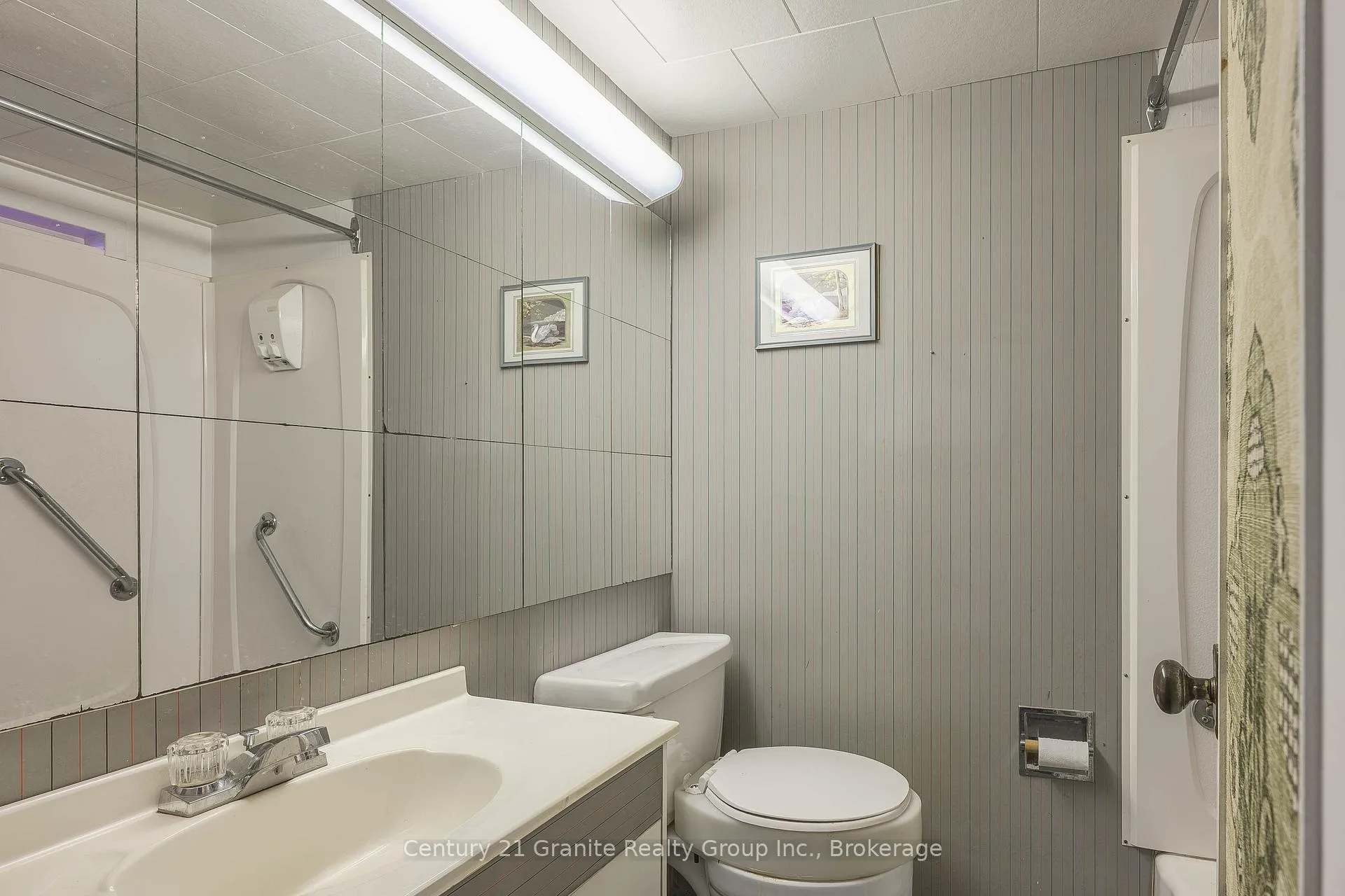 Photo 37 of 1950 Curry Road, Dysart et al, Harburn — HOMEH