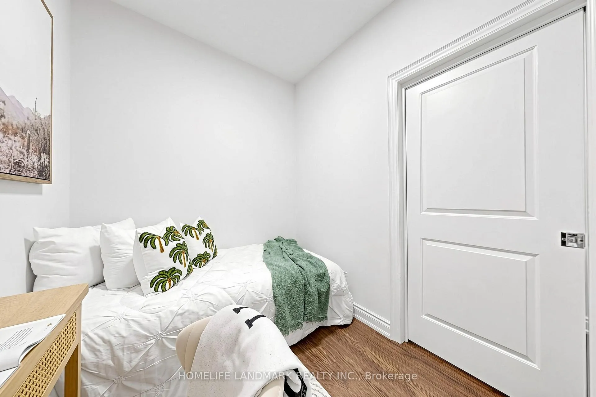 Photo 12 of Unit 1006, 38 Cedarland Drive, Markham, Unionville — HOMEH