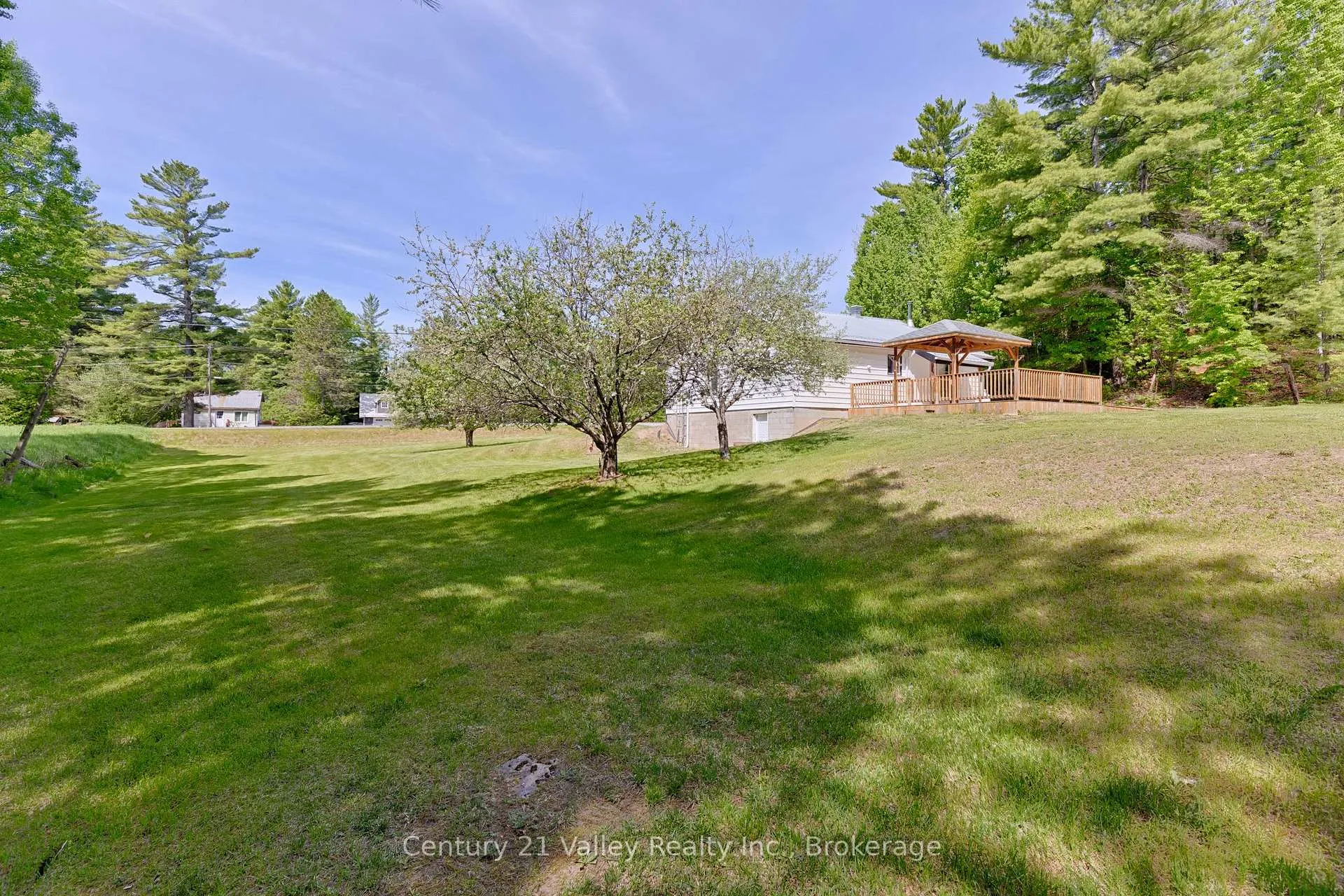 Photo 4 of 33898 41 Highway, Bonnechere Valley, Eganville/Bonnechere Twp — HOMEH