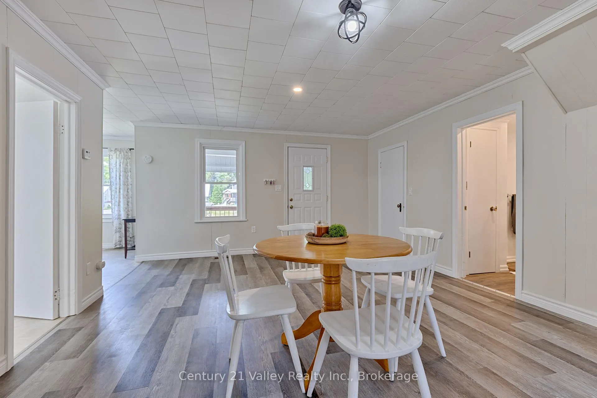Photo 9 of 33898 41 Highway, Bonnechere Valley, Eganville/Bonnechere Twp — HOMEH
