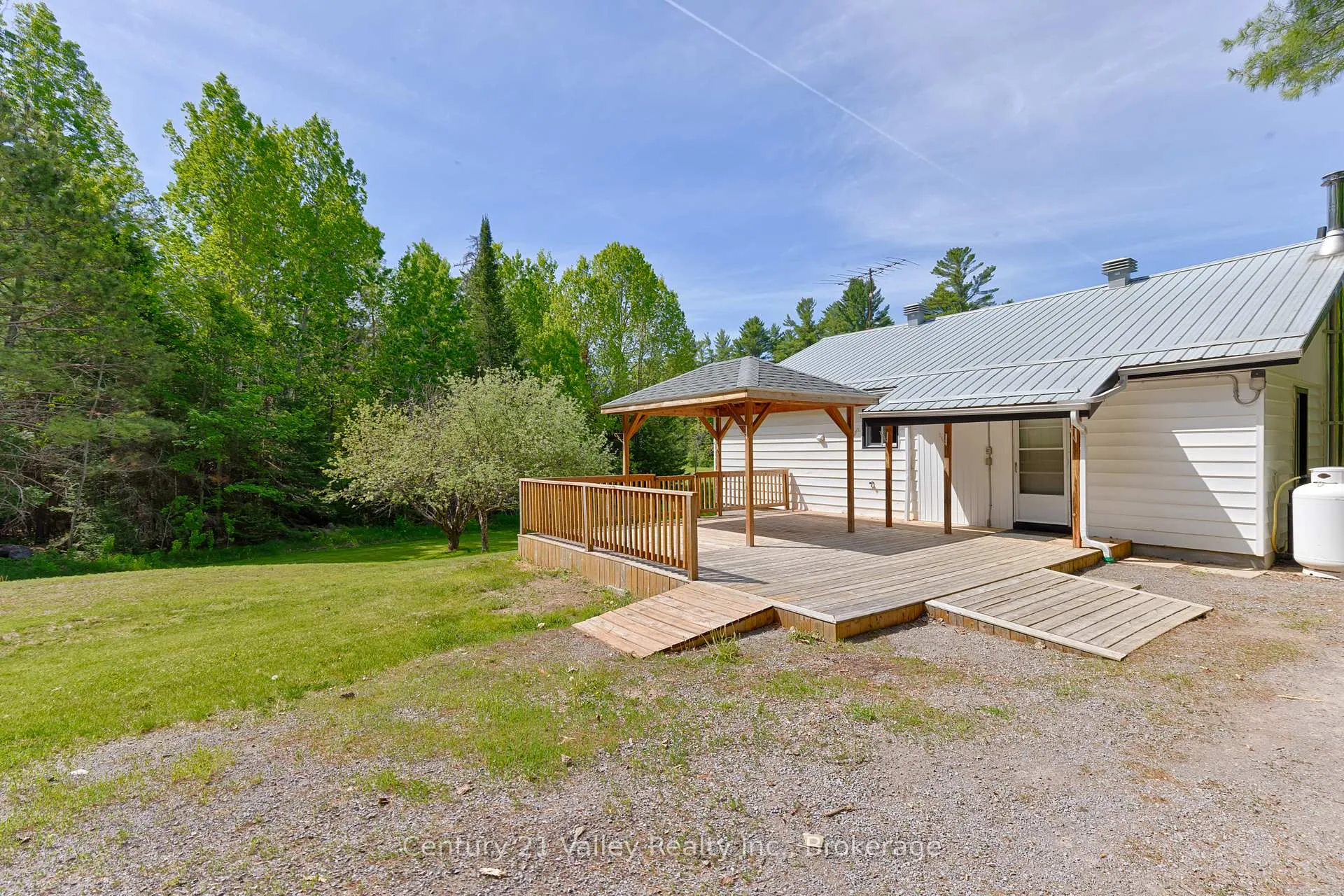 Photo 31 of 33898 41 Highway, Bonnechere Valley, Eganville/Bonnechere Twp — HOMEH