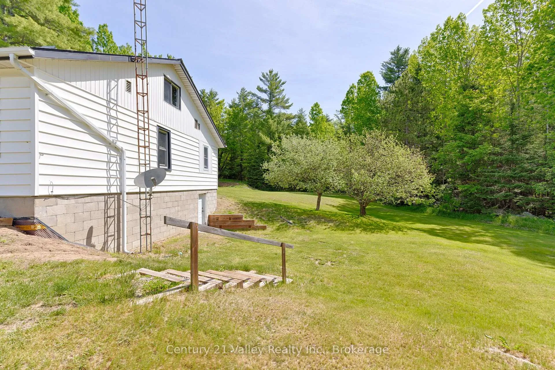 Photo 33 of 33898 41 Highway, Bonnechere Valley, Eganville/Bonnechere Twp — HOMEH