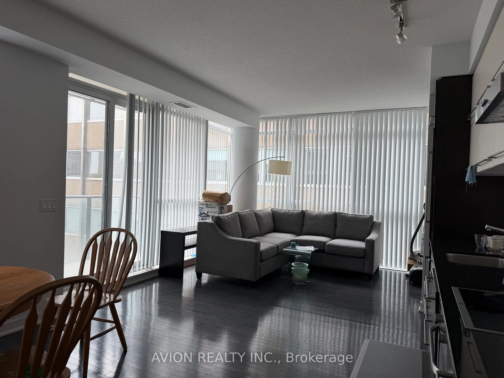 Photo 2 of Unit 1001, 770 Bay Street, Toronto, Bay Street Corridor — HOMEH