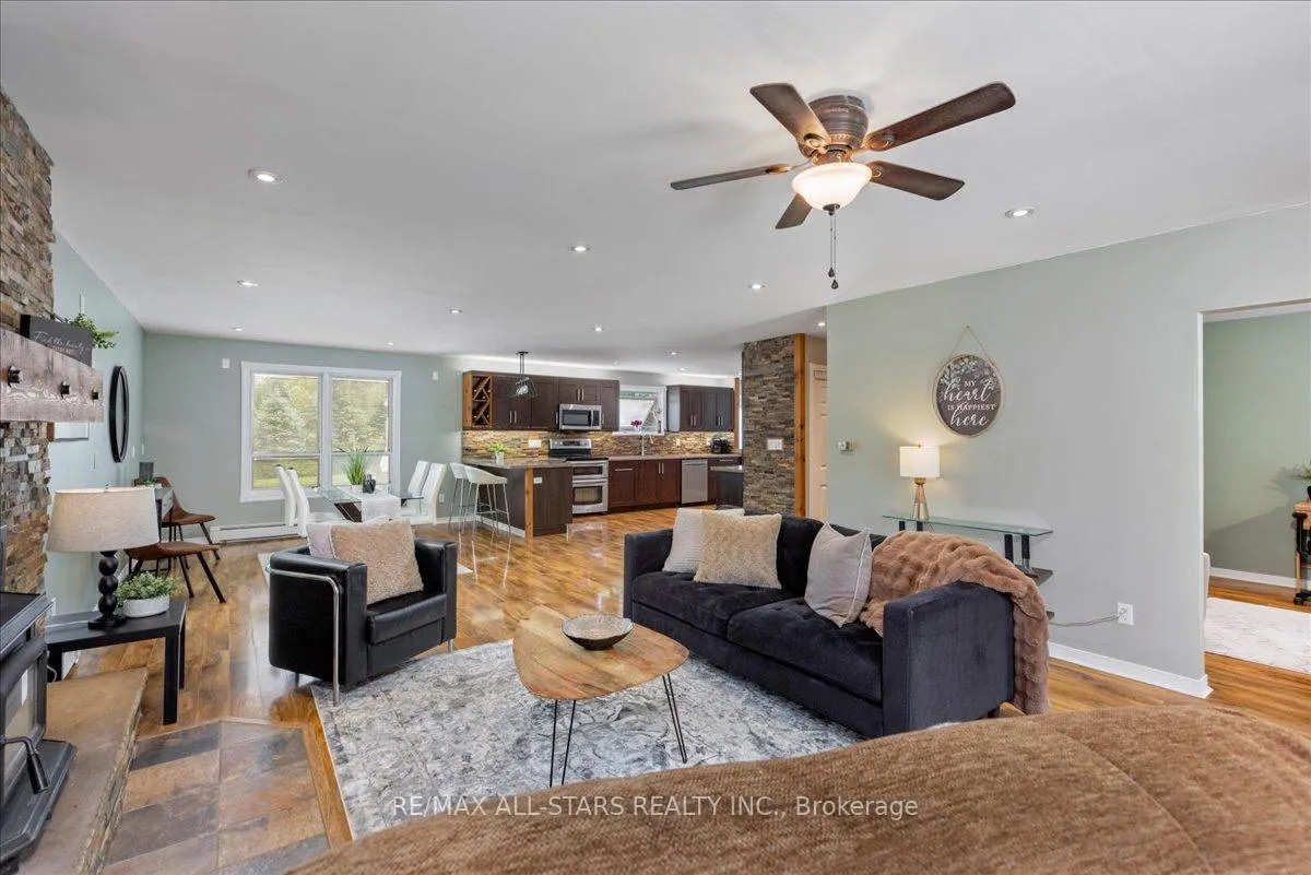 Photo 6 of 562 Catering Road, Georgina, Sutton & Jackson's Point — HOMEH