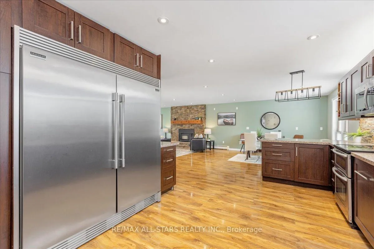 Photo 10 of 562 Catering Road, Georgina, Sutton & Jackson's Point — HOMEH