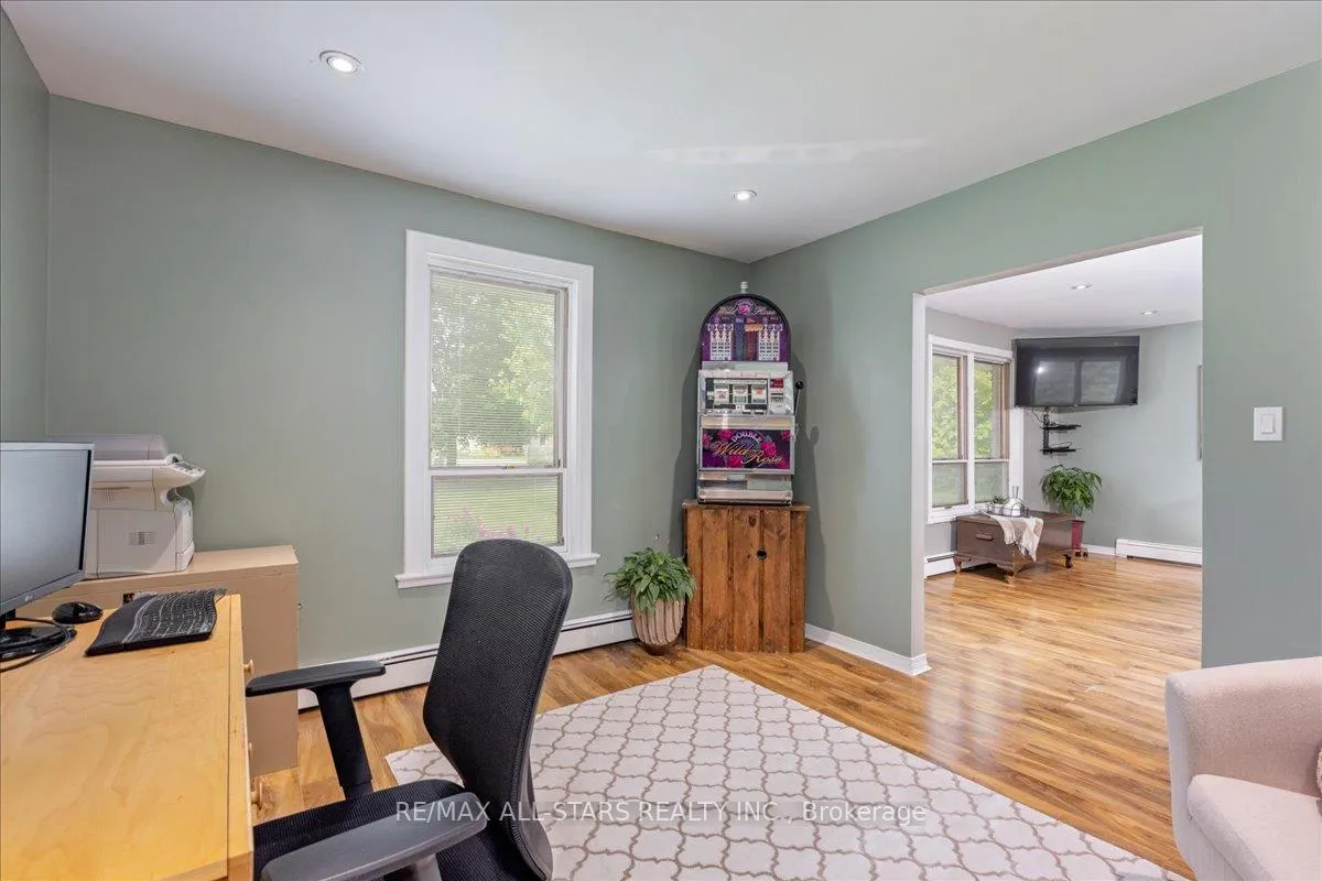 Photo 15 of 562 Catering Road, Georgina, Sutton & Jackson's Point — HOMEH