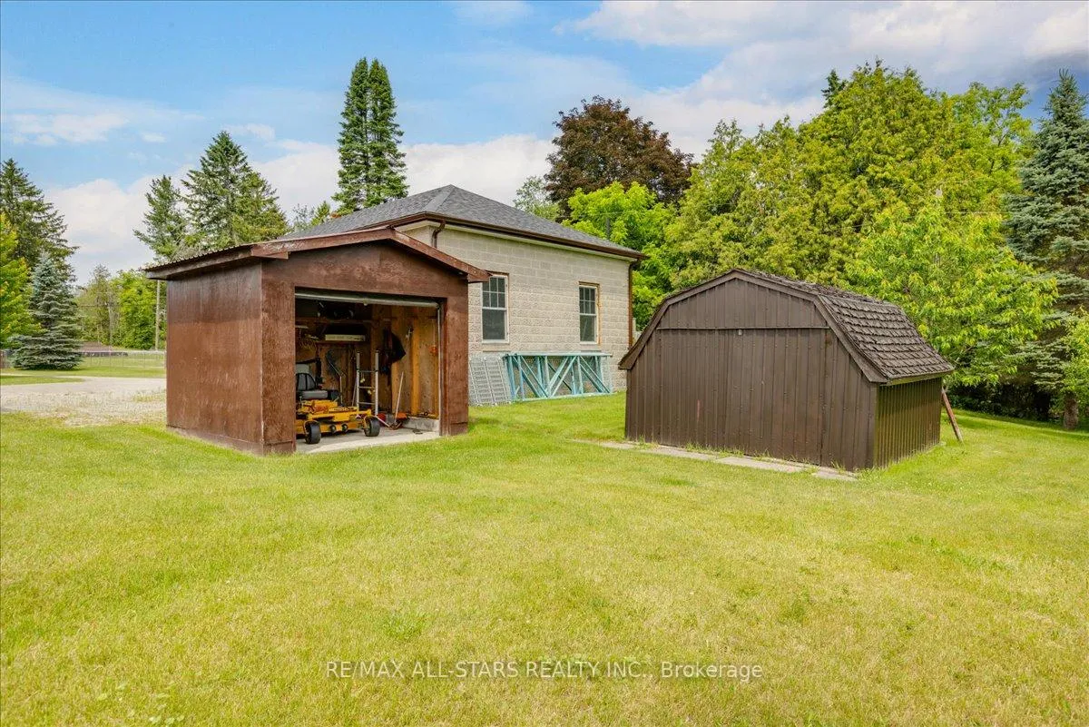 Photo 30 of 562 Catering Road, Georgina, Sutton & Jackson's Point — HOMEH