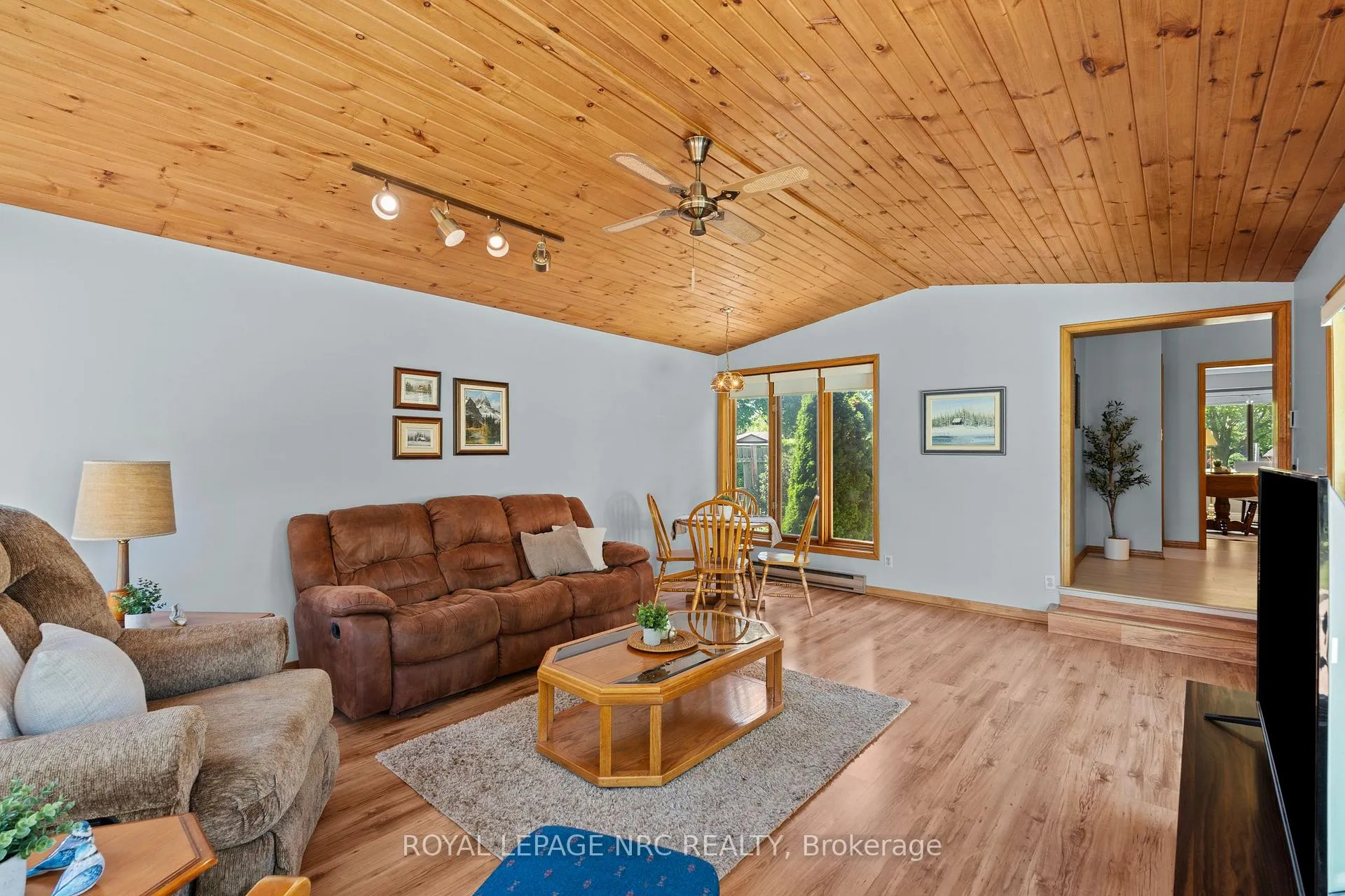 Photo 17 of 116 Windward Street, St. Catharines, Carlton/Bunting — HOMEH