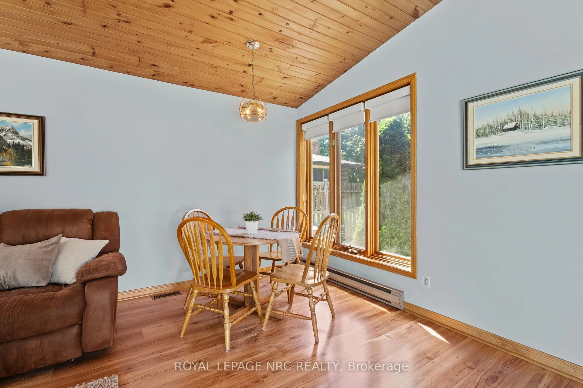 Photo 19 of 116 Windward Street, St. Catharines, Carlton/Bunting — HOMEH