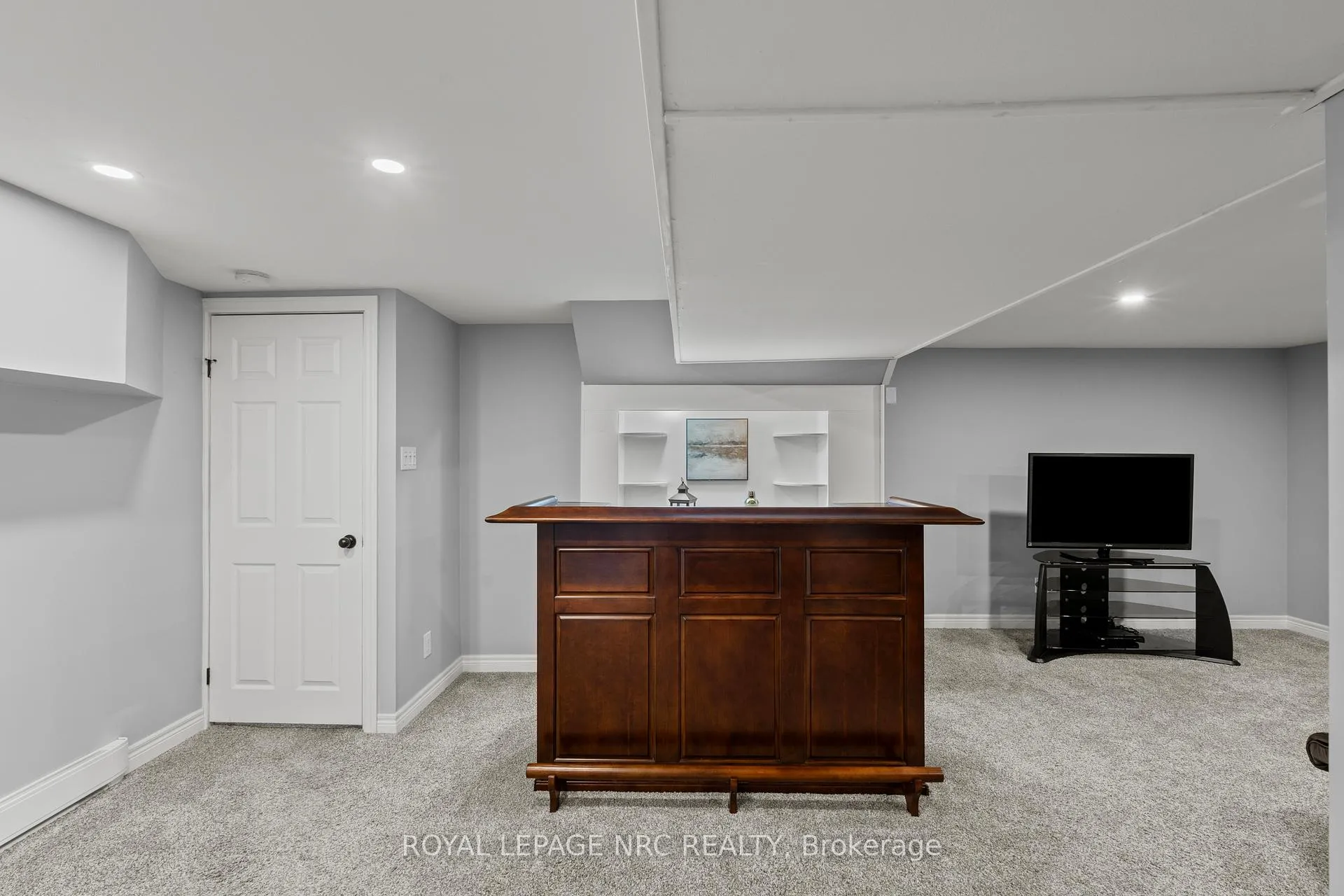 Photo 26 of 116 Windward Street, St. Catharines, Carlton/Bunting — HOMEH
