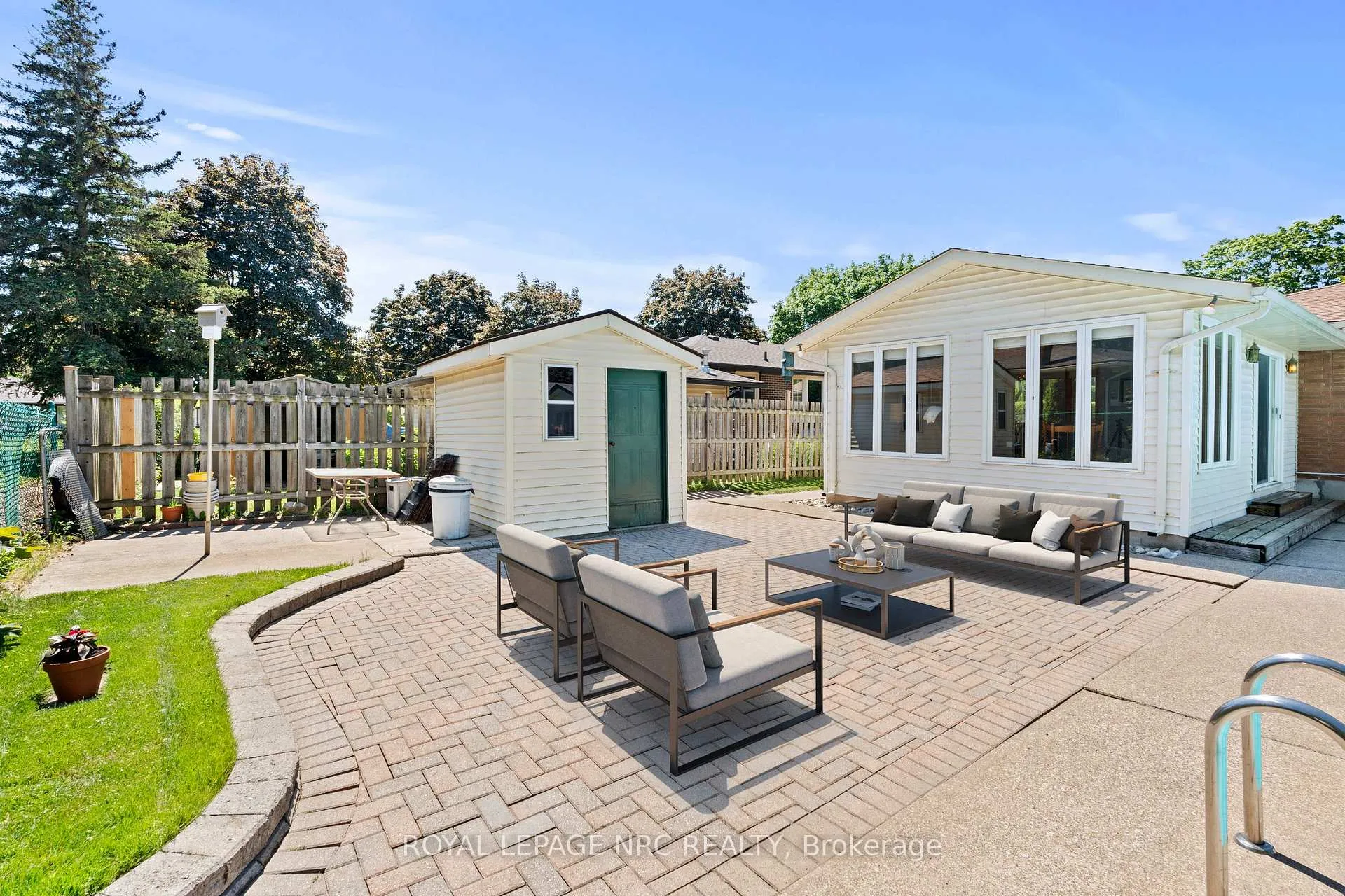 Photo 35 of 116 Windward Street, St. Catharines, Carlton/Bunting — HOMEH