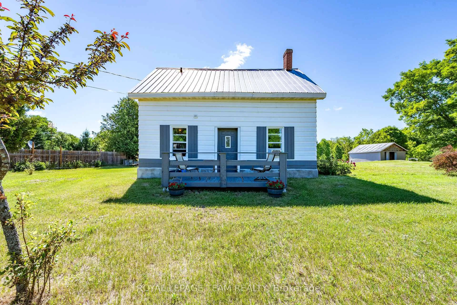 Photo 4 of 828 Cemetery Road, Lanark Highlands, Lanark Highlands (Lavant) Twp — HOMEH