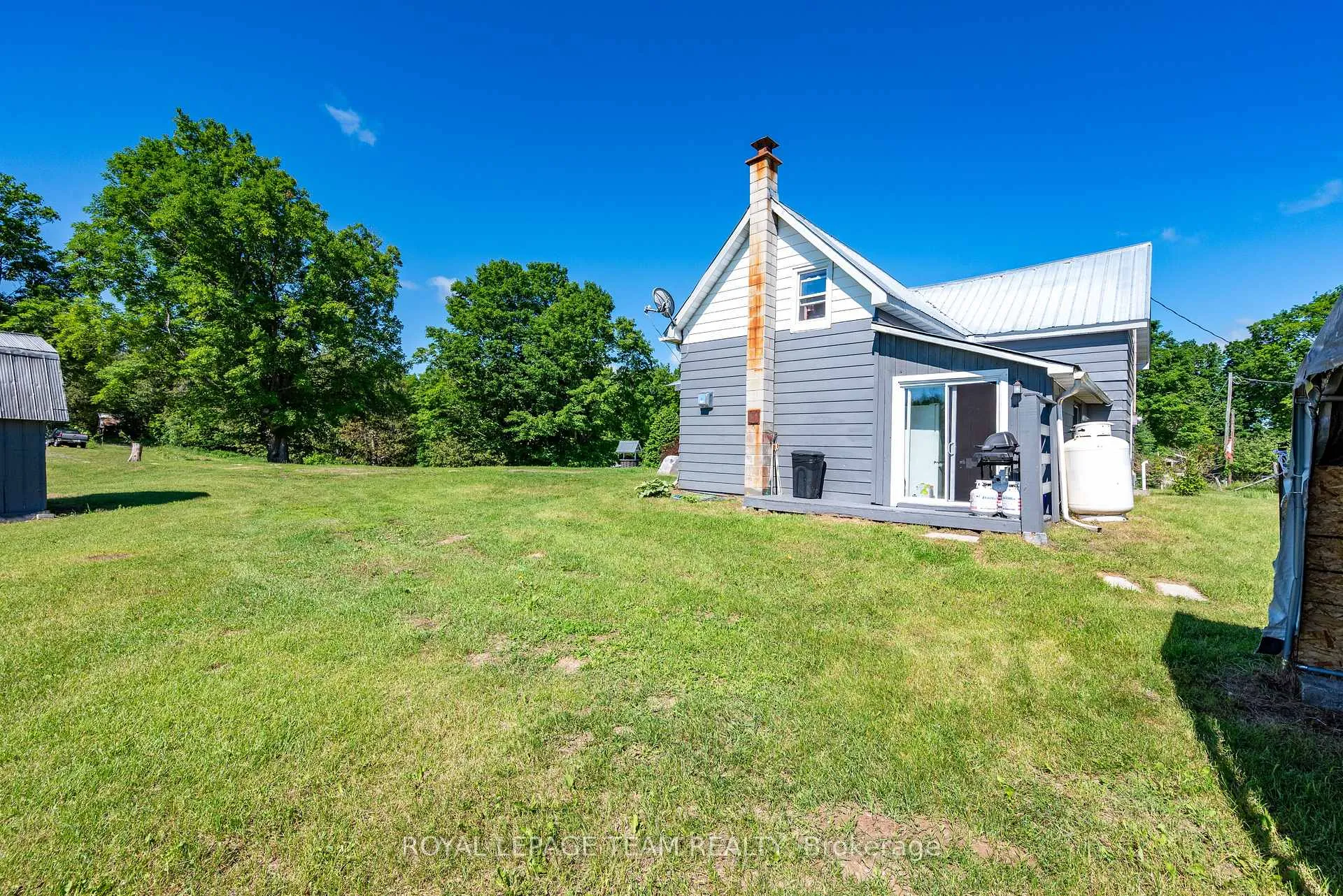 Photo 11 of 828 Cemetery Road, Lanark Highlands, Lanark Highlands (Lavant) Twp — HOMEH