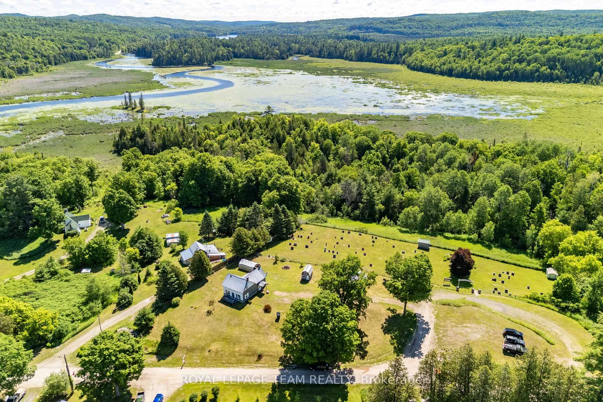 Photo 16 of 828 Cemetery Road, Lanark Highlands, Lanark Highlands (Lavant) Twp — HOMEH