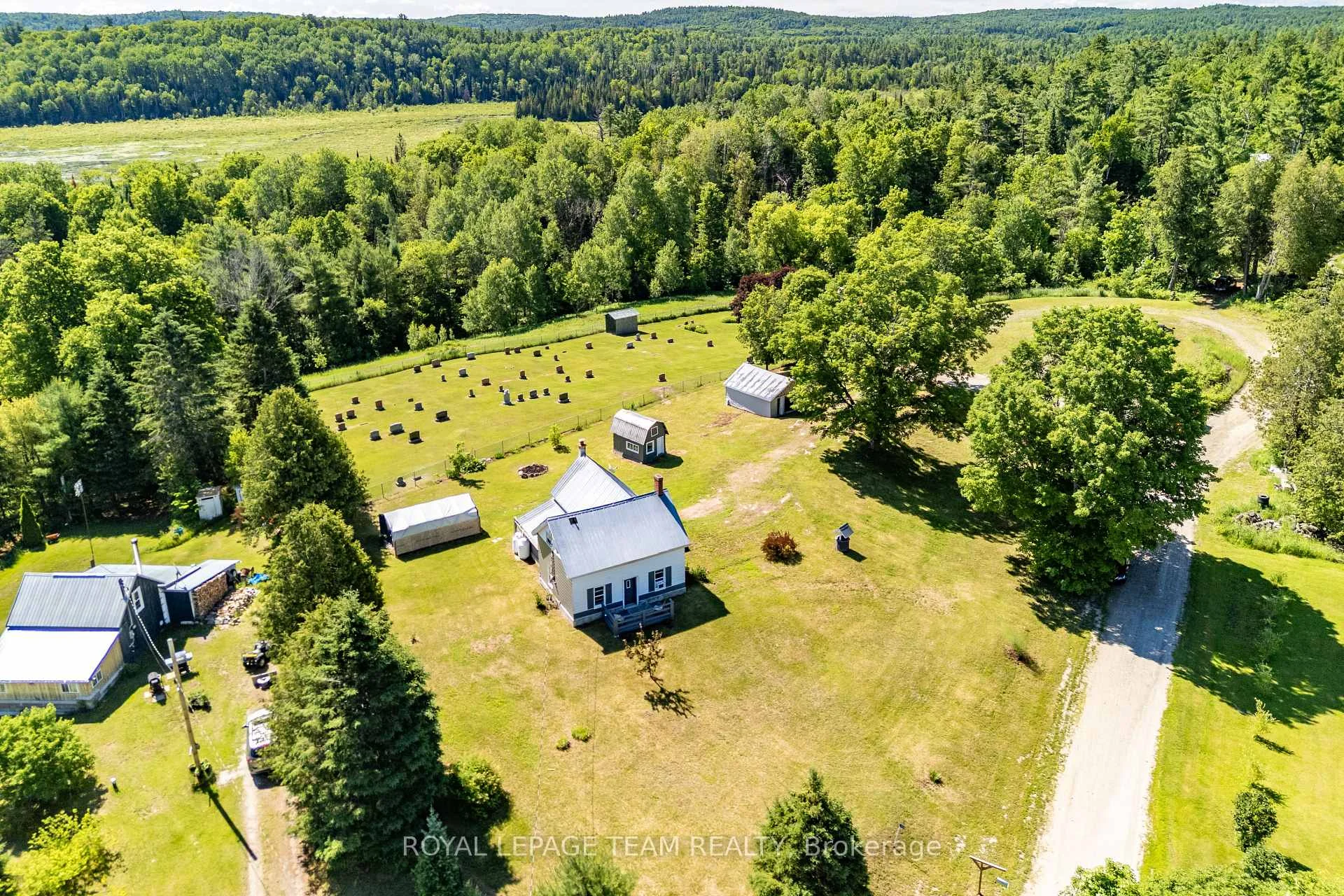 Photo 21 of 828 Cemetery Road, Lanark Highlands, Lanark Highlands (Lavant) Twp — HOMEH