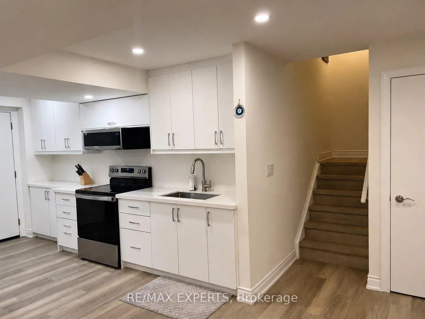 Photo 1 of Unit Basement, 17 Anderson Cove Trail E, King, Nobleton — HOMEH