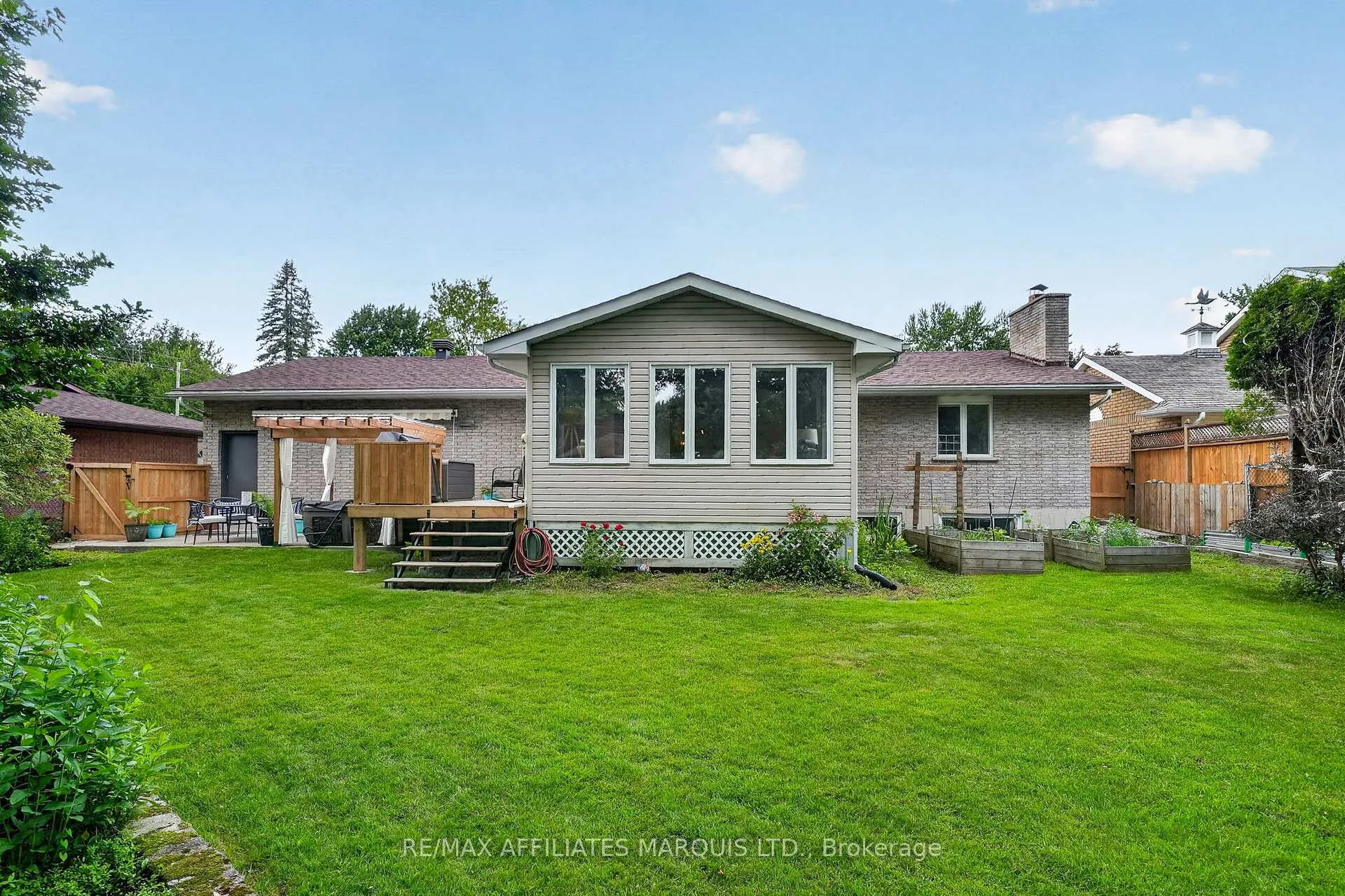 Photo 44 of 1628 Grant Avenue, Cornwall, Cornwall — HOMEH