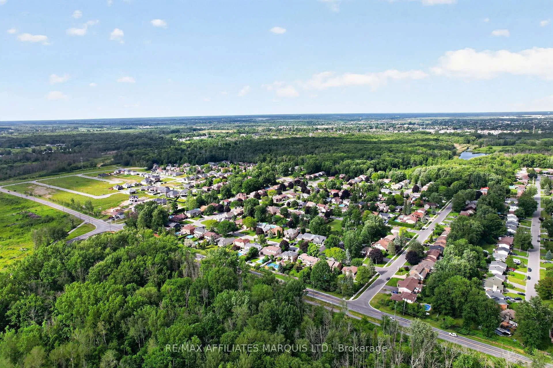 Photo 48 of 1628 Grant Avenue, Cornwall, Cornwall — HOMEH