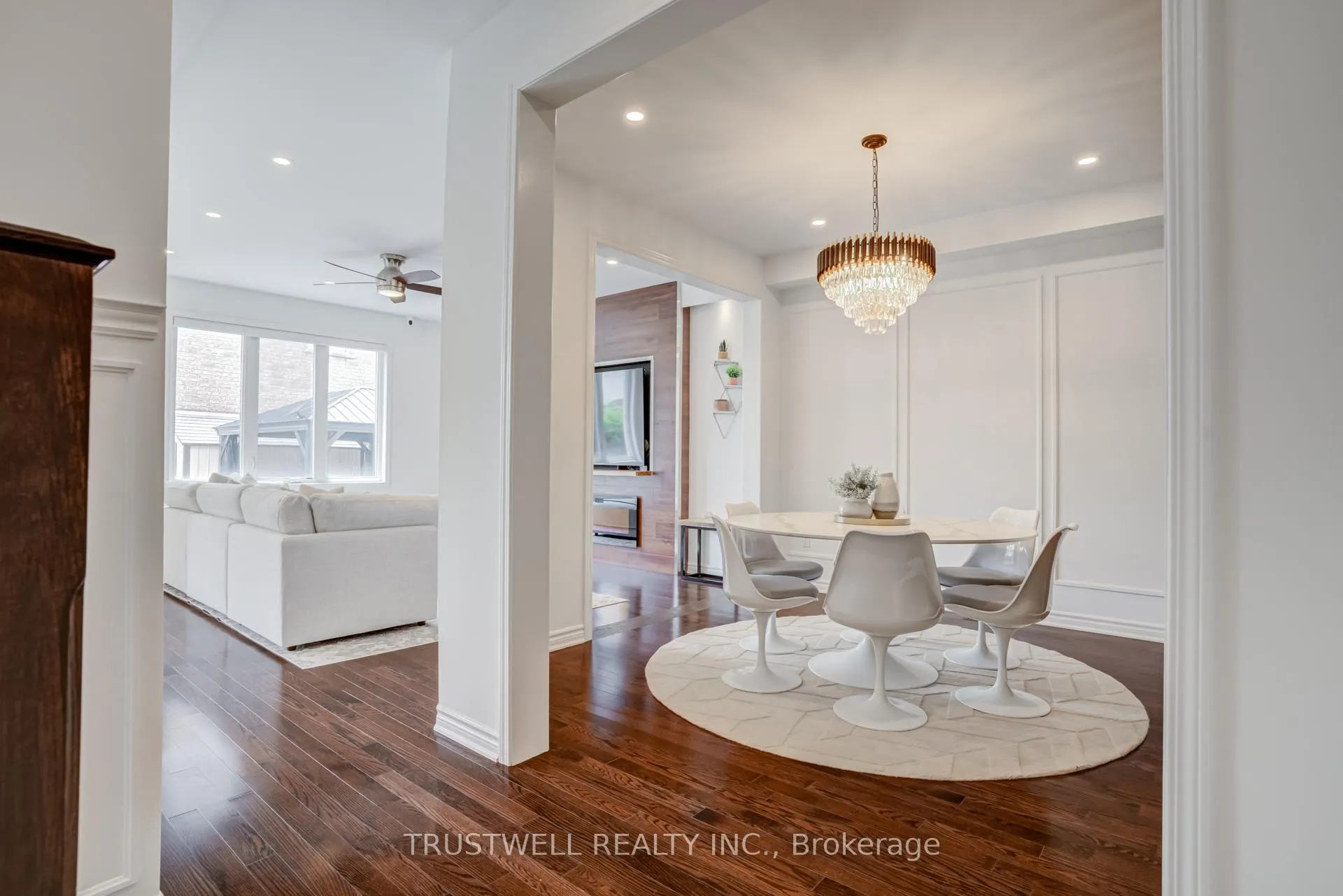 Photo 10 of 334 Trudeau Drive, Milton, Clarke — HOMEH