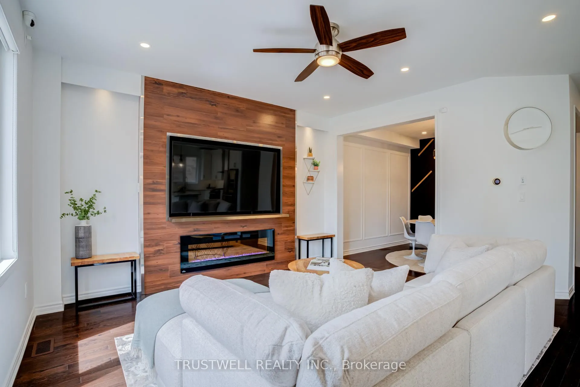 Photo 14 of 334 Trudeau Drive, Milton, Clarke — HOMEH