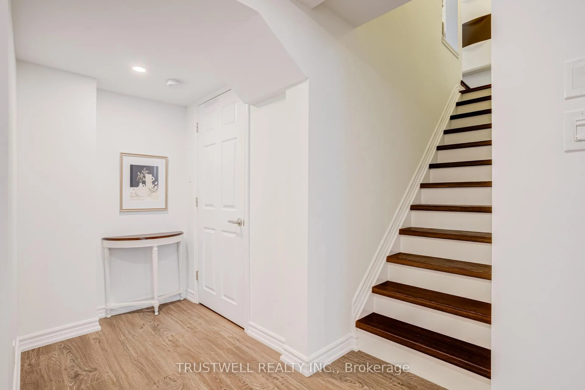 Photo 39 of 334 Trudeau Drive, Milton, Clarke — HOMEH