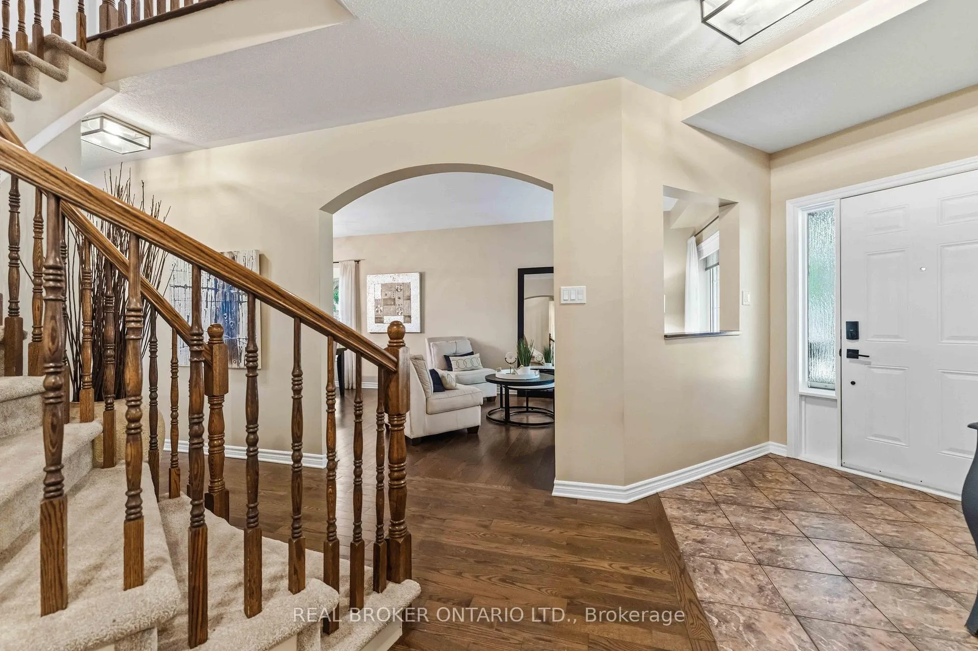 Photo 6 of 51 Denton Way, Ottawa, Fallingbrook/Gardenway South — HOMEH