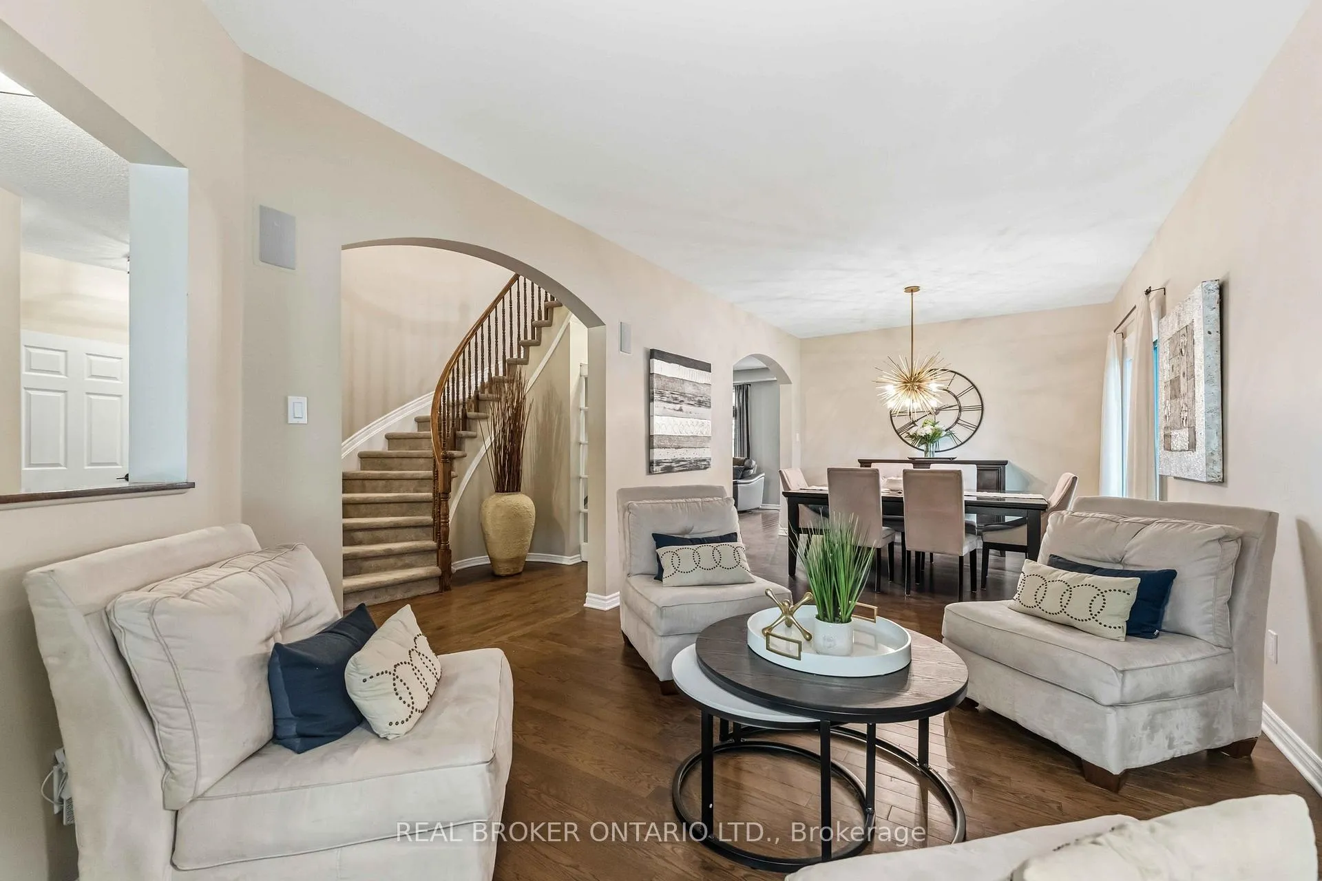 Photo 8 of 51 Denton Way, Ottawa, Fallingbrook/Gardenway South — HOMEH