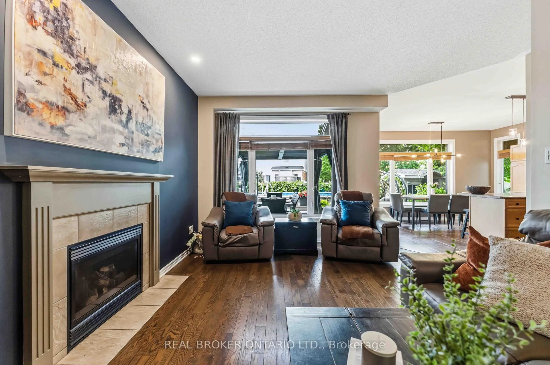 Photo 13 of 51 Denton Way, Ottawa, Fallingbrook/Gardenway South — HOMEH