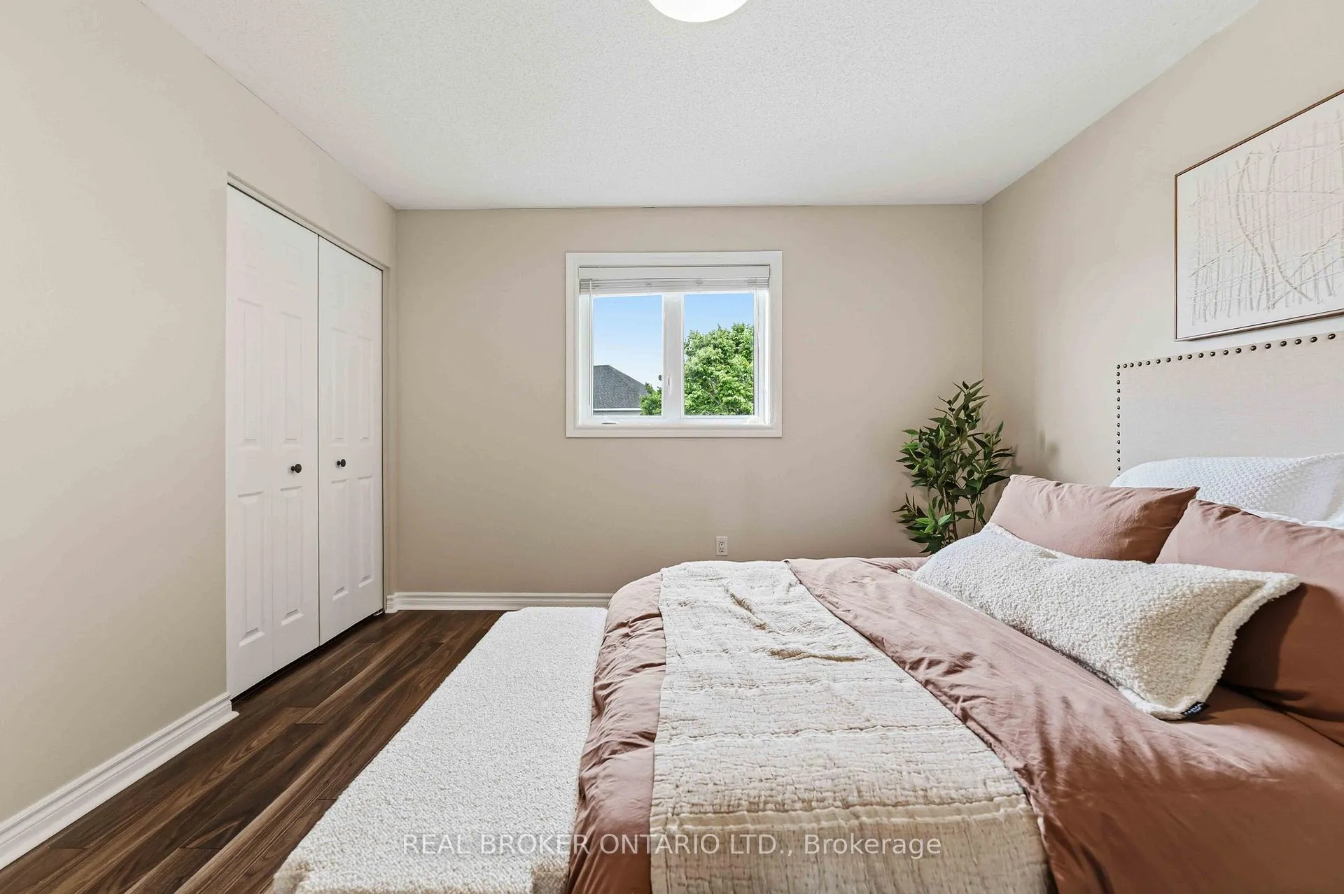Photo 29 of 51 Denton Way, Ottawa, Fallingbrook/Gardenway South — HOMEH