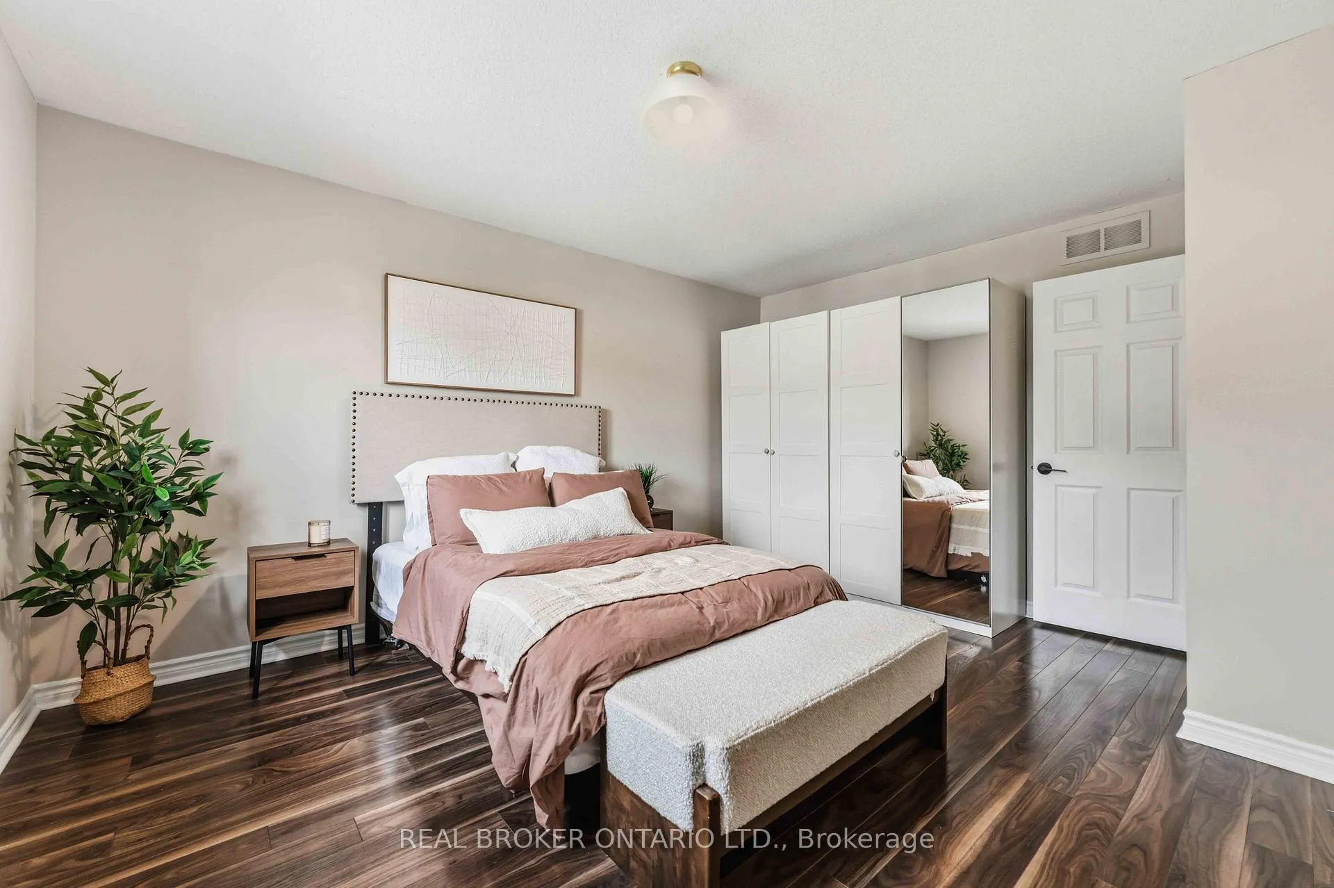 Photo 30 of 51 Denton Way, Ottawa, Fallingbrook/Gardenway South — HOMEH