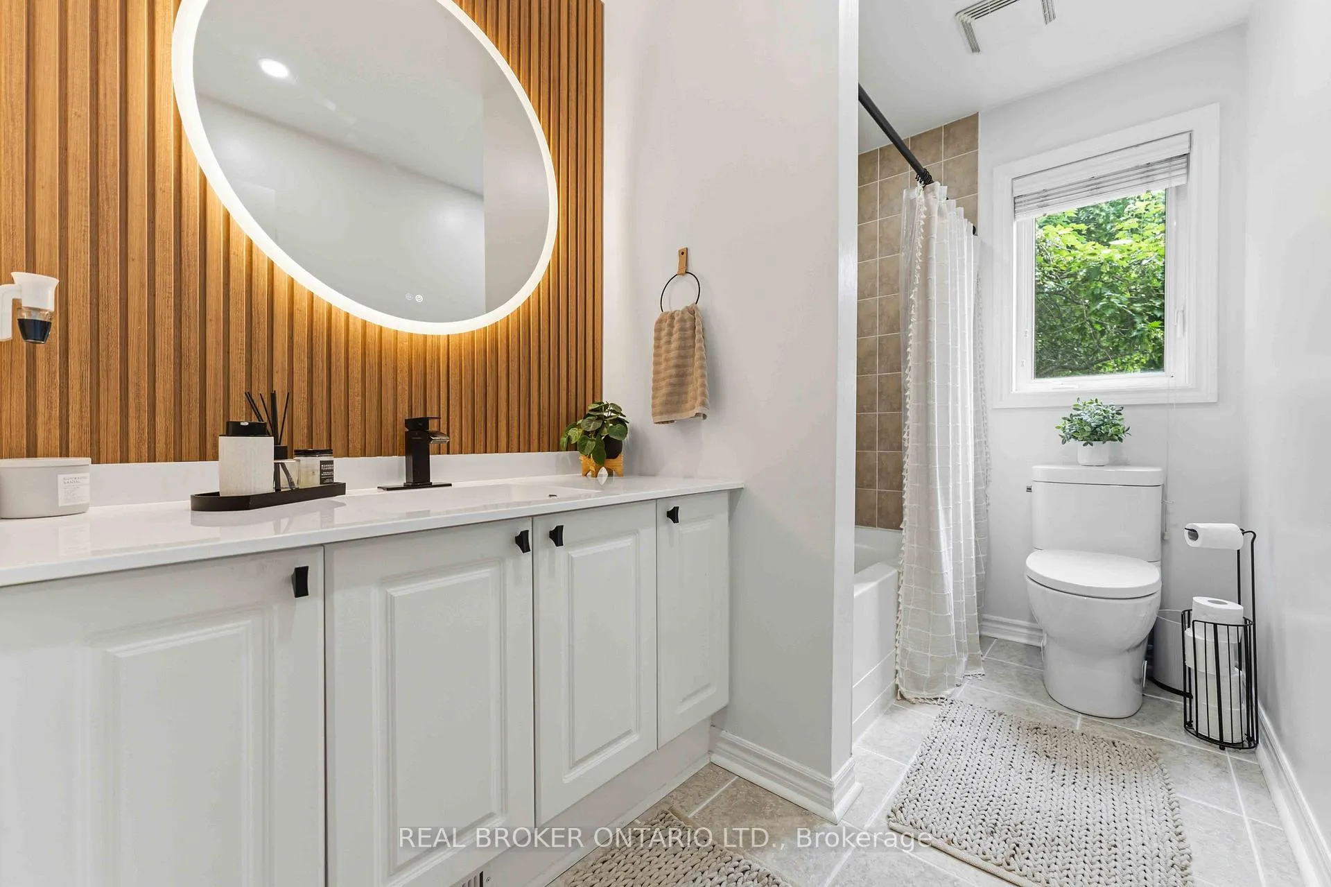 Photo 33 of 51 Denton Way, Ottawa, Fallingbrook/Gardenway South — HOMEH
