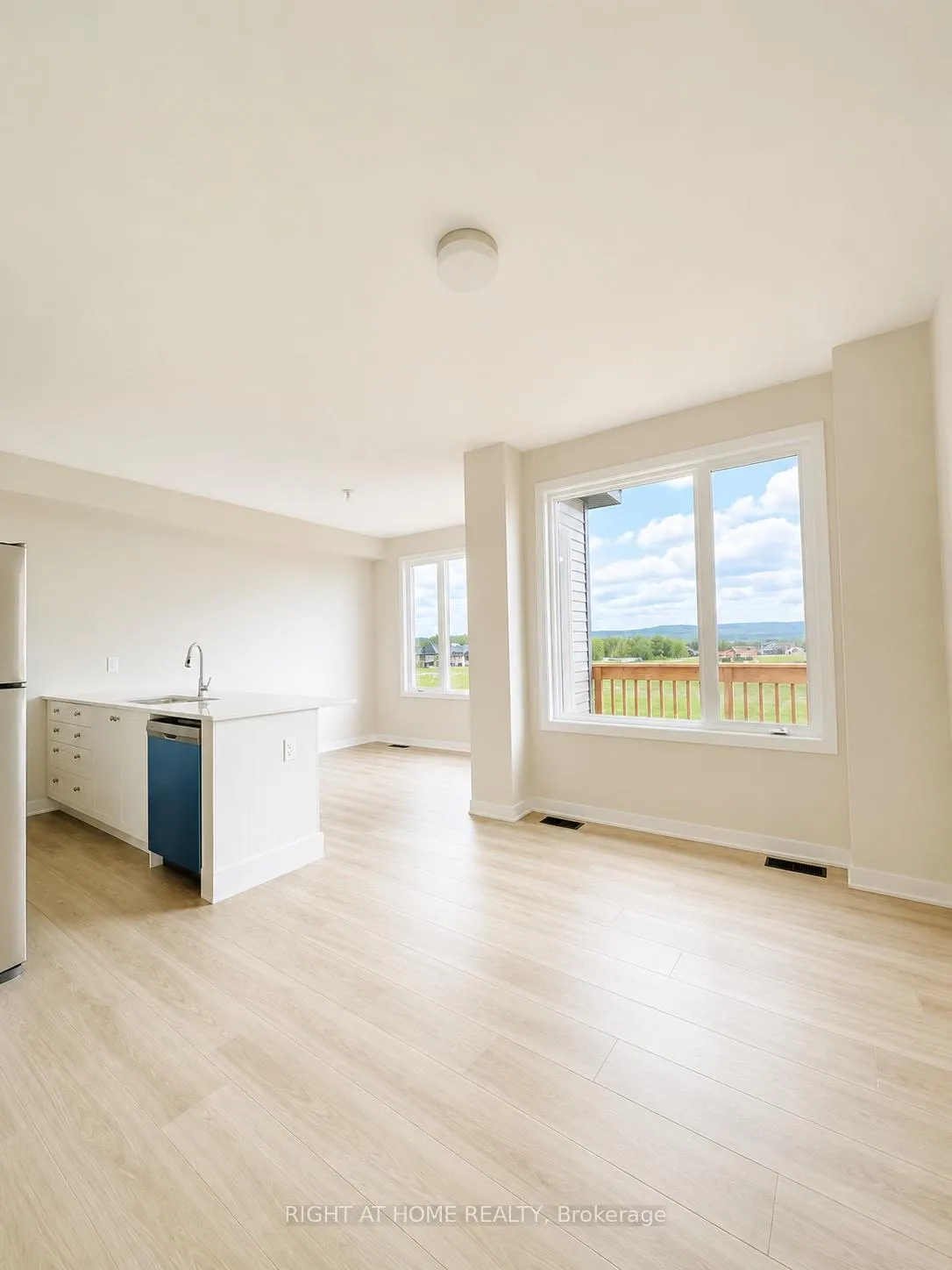 Photo 6 of 825 Andesite Terrace, Ottawa, Barrhaven - Half Moon Bay — HOMEH