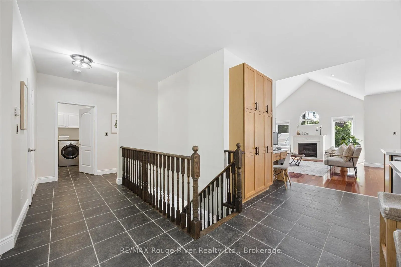 Photo 19 of 41 Leithridge Crescent, Whitby, Brooklin — HOMEH