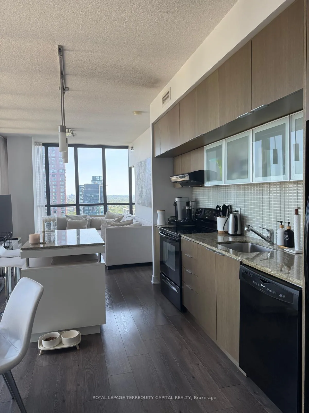 Photo 6 of Unit 3506, 110 Charles Street E, Toronto, Church-Yonge Corridor — HOMEH