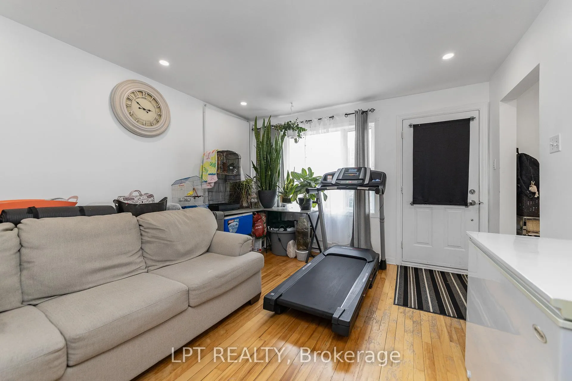 Photo 6 of 361 Iberville Street, Ottawa, Vanier — HOMEH