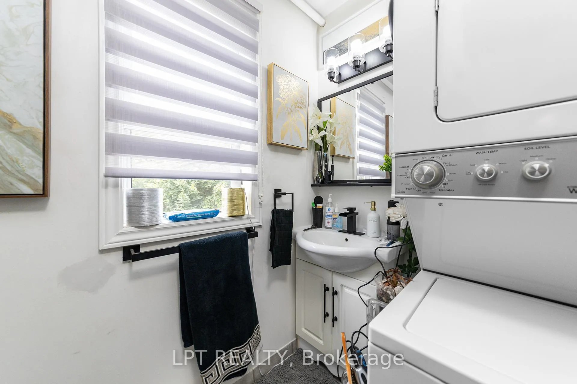 Photo 35 of 361 Iberville Street, Ottawa, Vanier — HOMEH