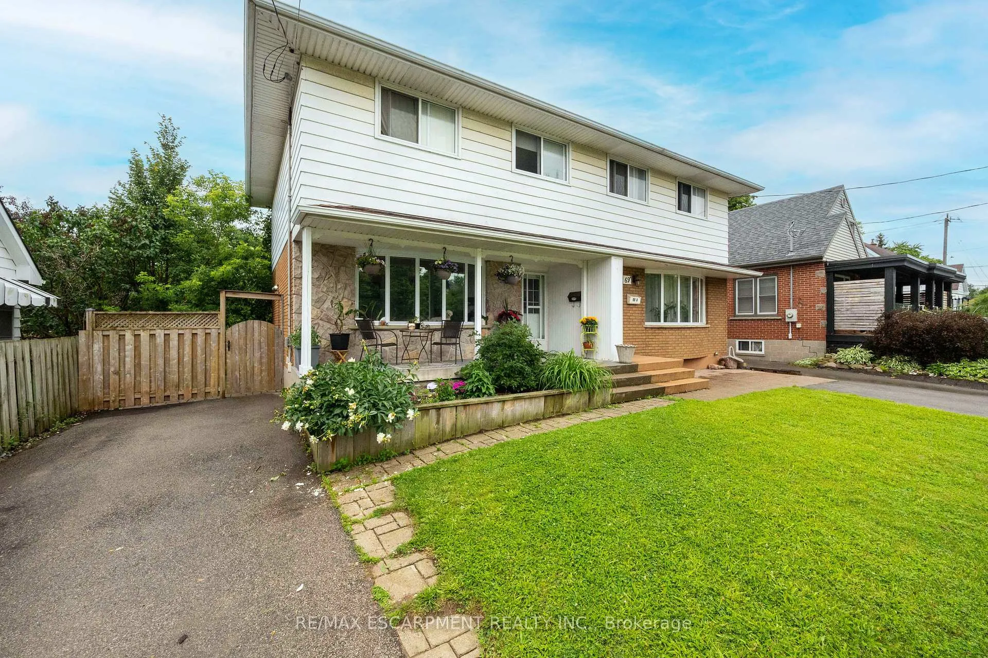 Photo 1 of 69 Tollgate Road, Brantford — HOMEH