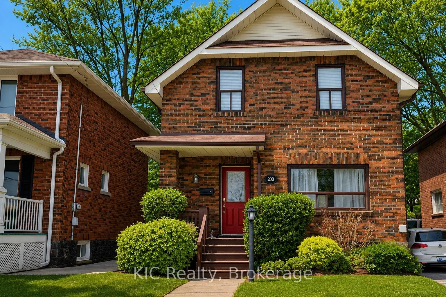 Photo 1 of 200 Oshawa Boulevard N, Oshawa, O'Neill — HOMEH