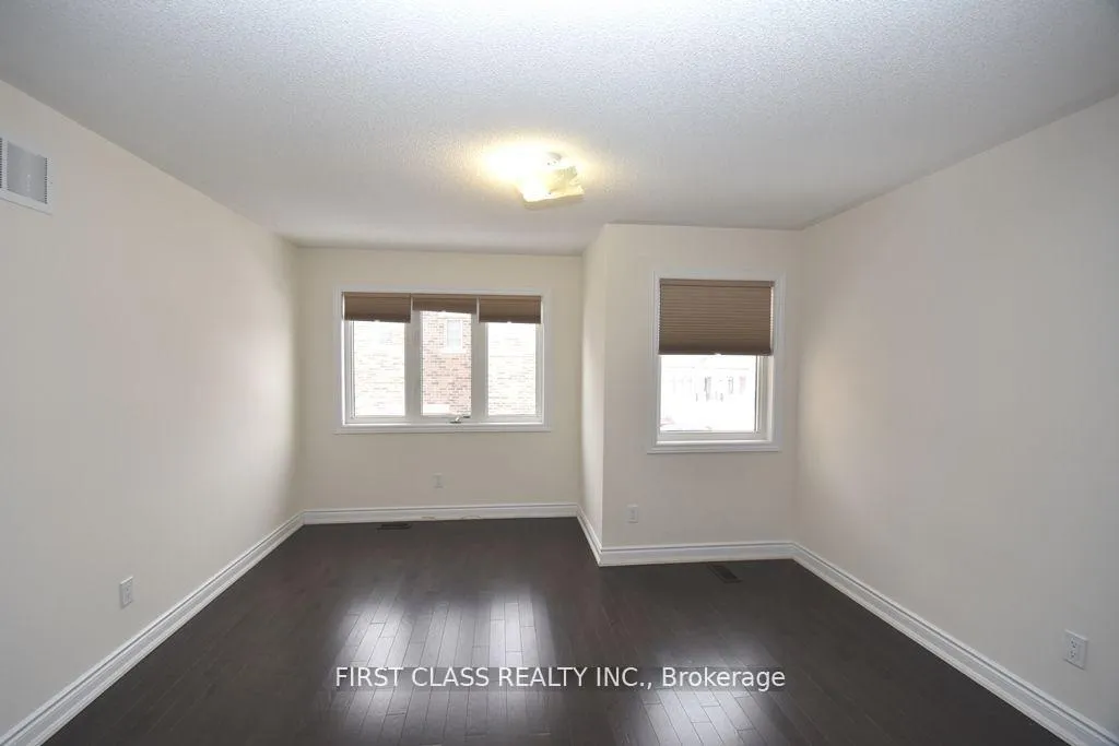 Photo 13 of 1019 Wilbur Pipher Circle, Newmarket, Stonehaven-Wyndham — HOMEH