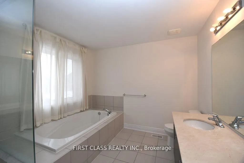 Photo 18 of 1019 Wilbur Pipher Circle, Newmarket, Stonehaven-Wyndham — HOMEH