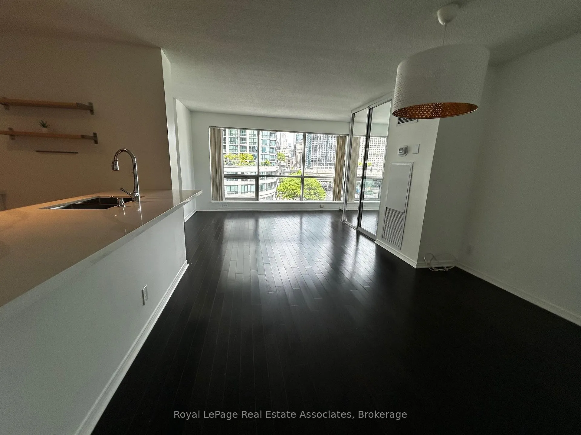 Photo 7 of Unit 507, 10 Yonge Street, Toronto, Waterfront Communities — HOMEH