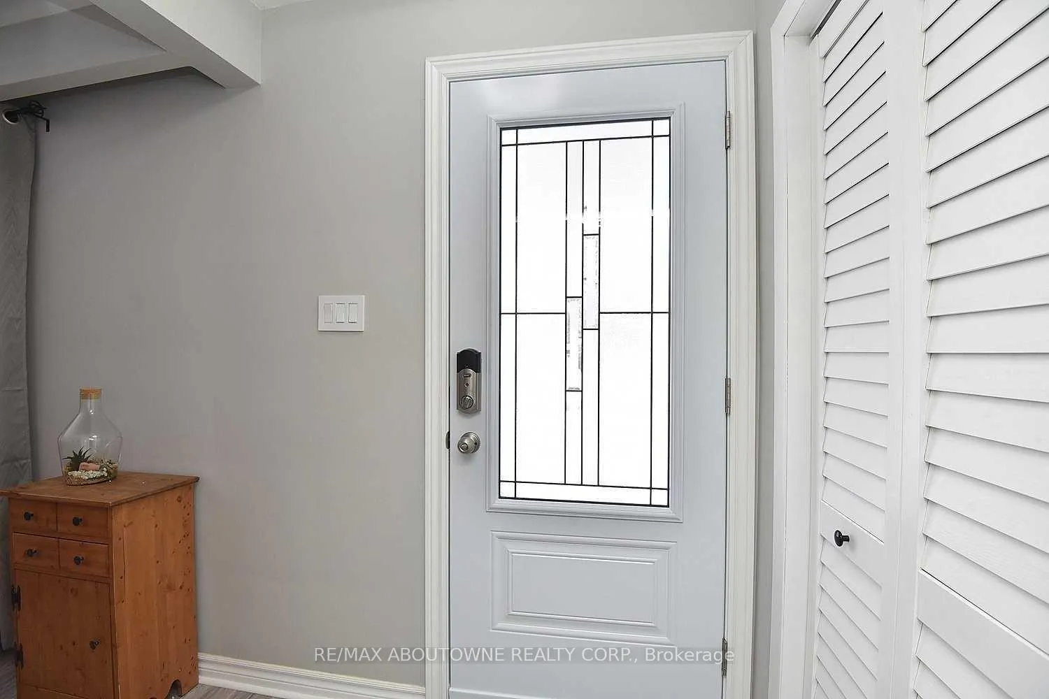 Photo 6 of 314 Bevan Drive, Burlington, Appleby — HOMEH