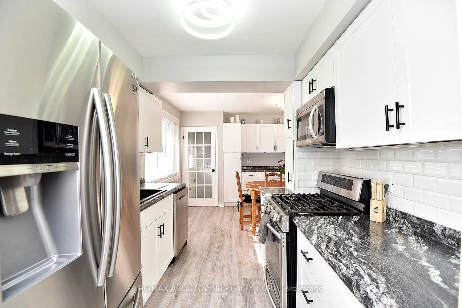 Photo 11 of 314 Bevan Drive, Burlington, Appleby — HOMEH