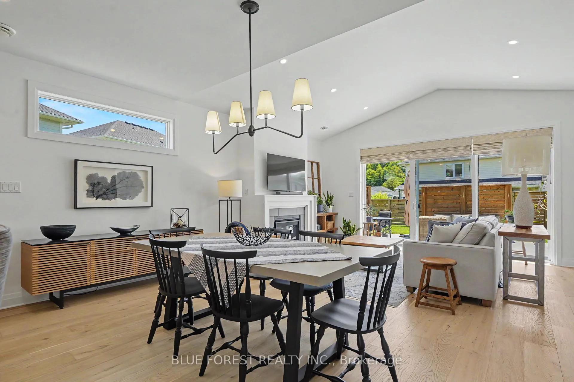 Photo 15 of 112 Sandcastle Key, Central Elgin, Port Stanley — HOMEH