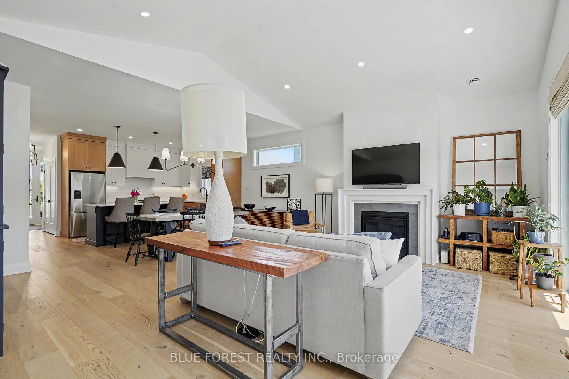 Photo 21 of 112 Sandcastle Key, Central Elgin, Port Stanley — HOMEH
