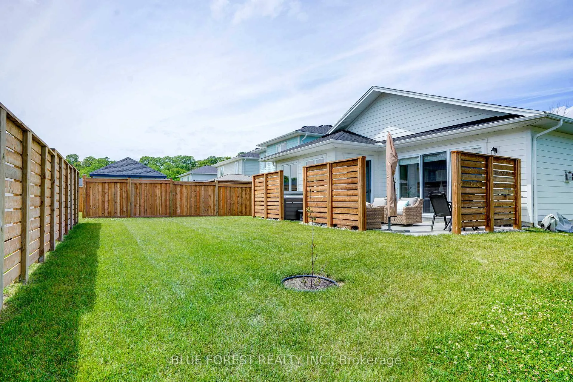 Photo 39 of 112 Sandcastle Key, Central Elgin, Port Stanley — HOMEH