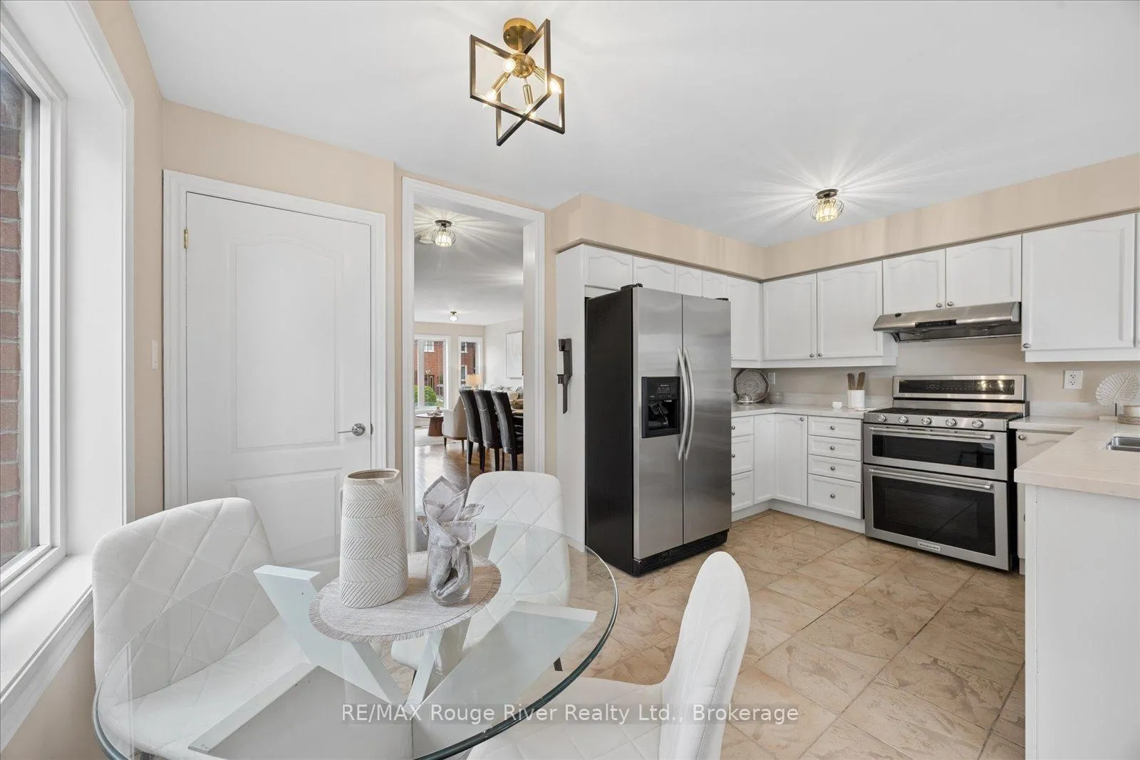 Photo 12 of 72a Laurel Avenue, Scarborough, Kennedy Park — HOMEH