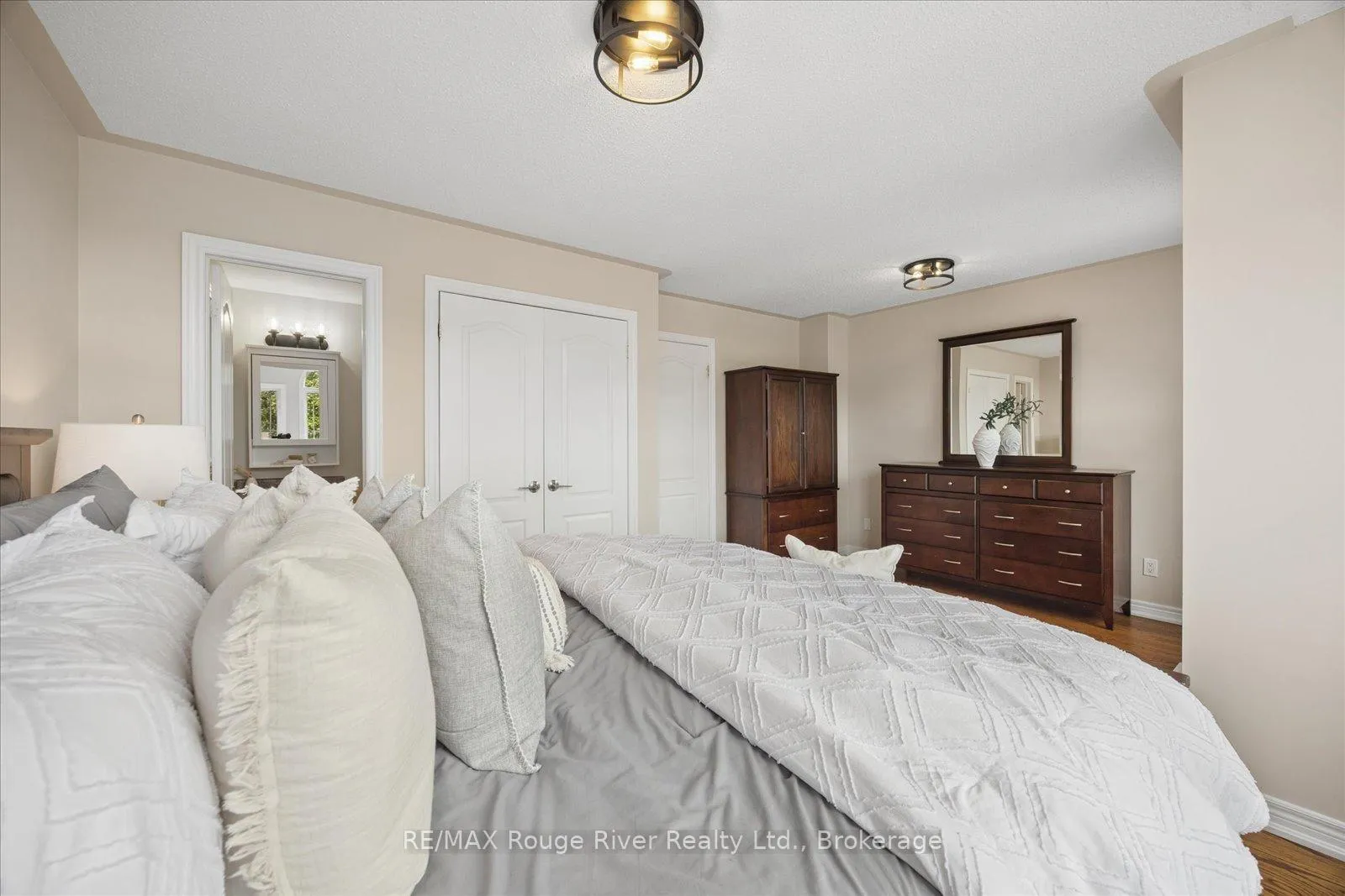Photo 24 of 72a Laurel Avenue, Scarborough, Kennedy Park — HOMEH