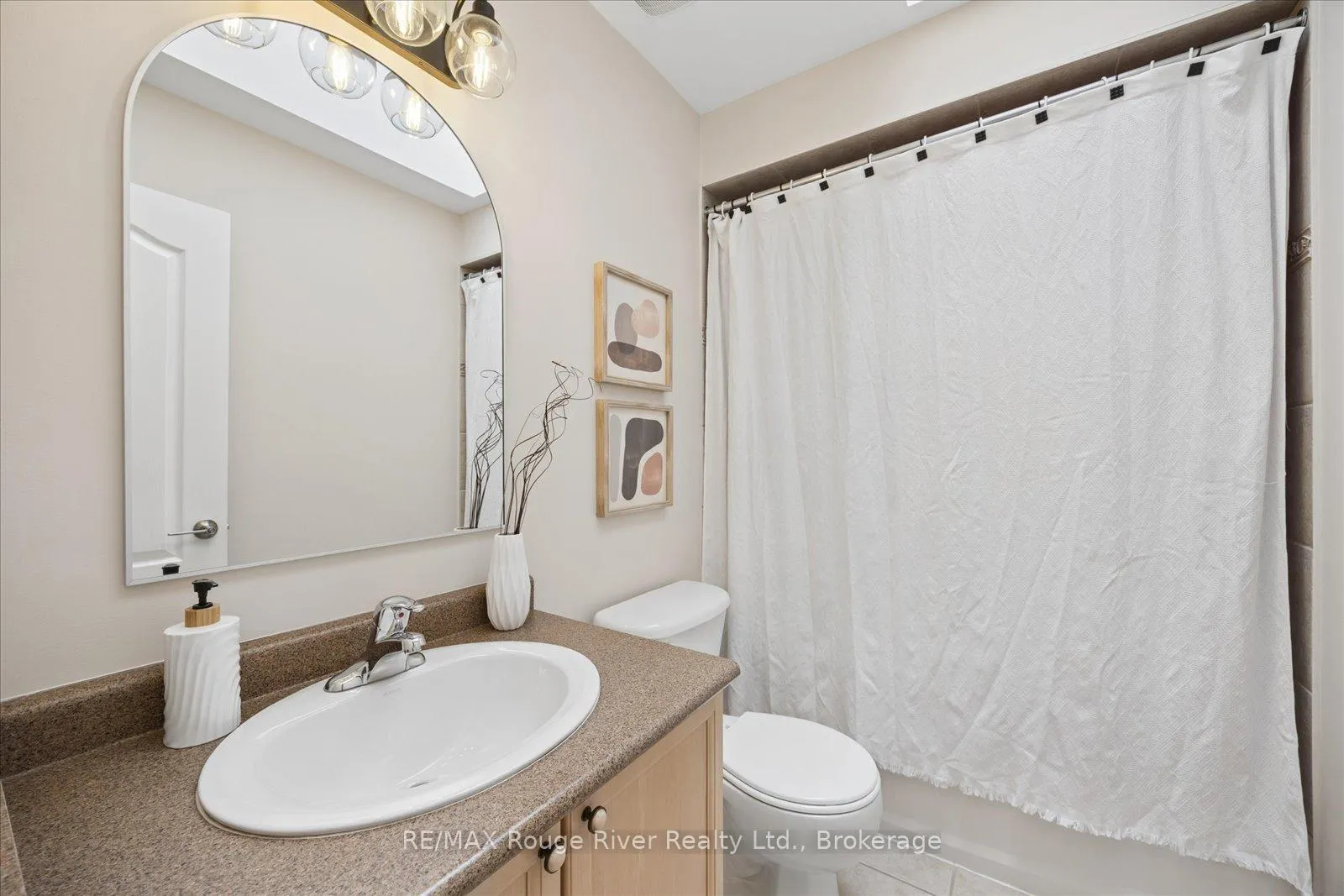 Photo 30 of 72a Laurel Avenue, Scarborough, Kennedy Park — HOMEH